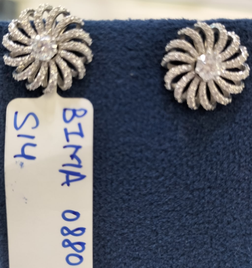 The Brissa Multiwearable Stud Earrings