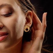 The Zaharieel Stud Earrings - thumb 4
