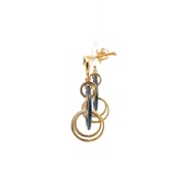 The Hanneli Drop Earrings - thumb 4