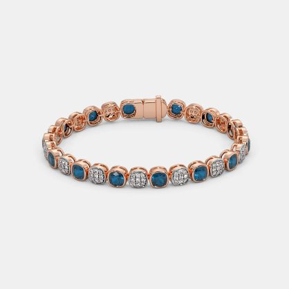 The Aurevia Link Bracelet