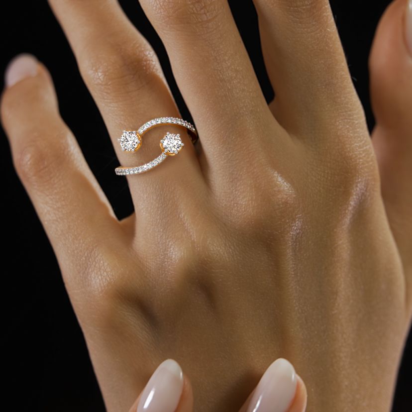 The Vizere Solitaire Ring - image 4