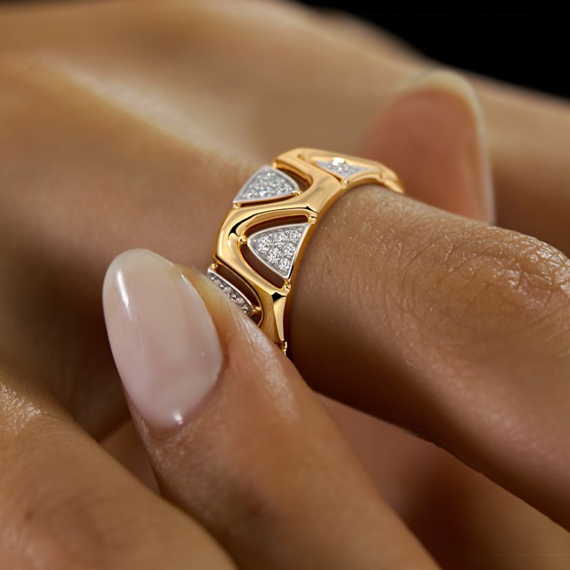 The Susana Band Ring - image 6