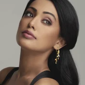 The Allovera Sui Dhaga Earrings - thumb 3